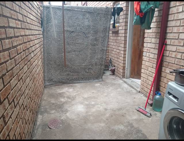 3 BEDROOM APARTMENT FOR SALE IN RUSTENBURG CENTRAL